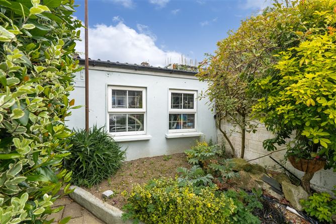 82 Ballygall Parade, Finglas, Dublin 11, D11R7R9