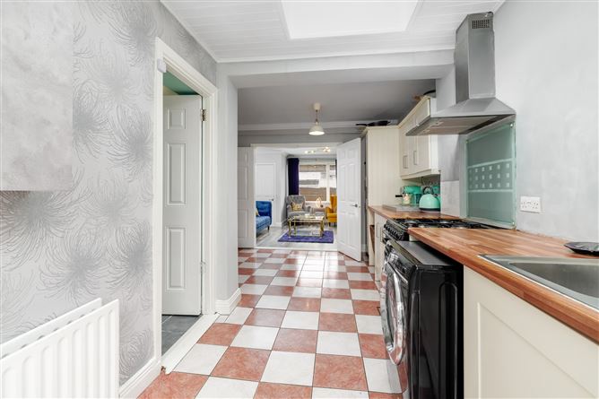 82 Ballygall Parade, Finglas, Dublin 11, D11R7R9