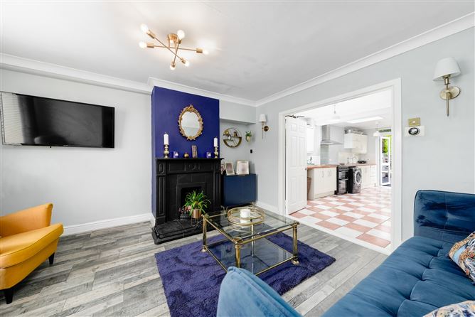 82 Ballygall Parade, Finglas, Dublin 11, D11R7R9