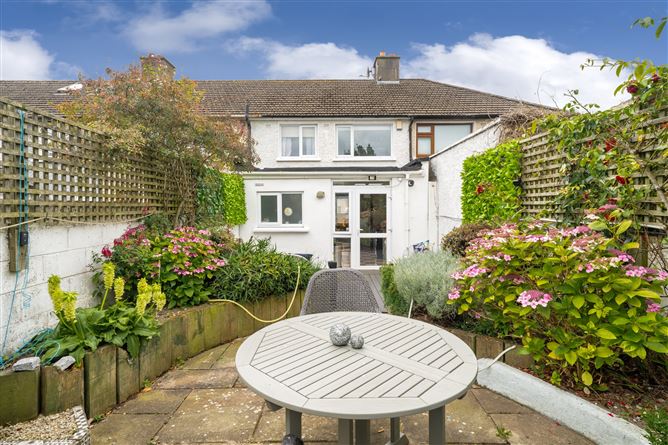 82 Ballygall Parade, Finglas, Dublin 11, D11R7R9