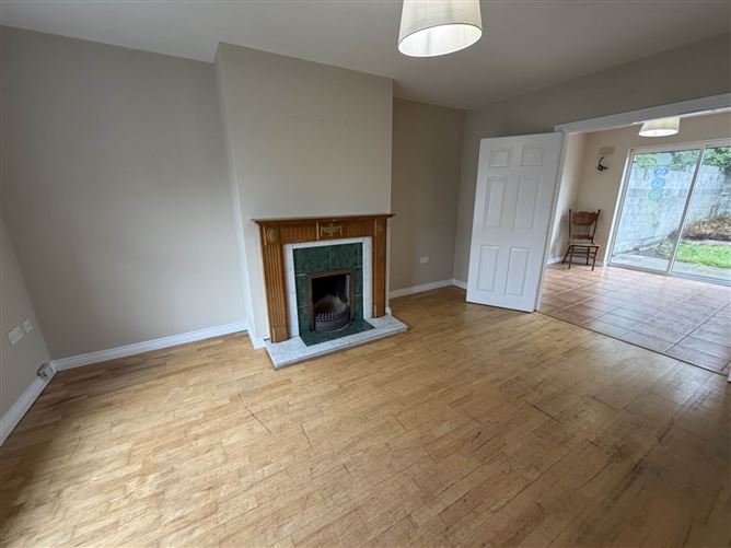24 Oakfield, Raheen, Limerick, County Limerick