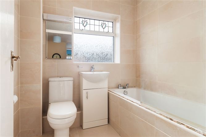 6 Donore Terrace, South Circular Road, Dublin 8