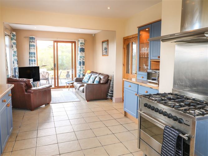 Main image for Cottage in Glenties,