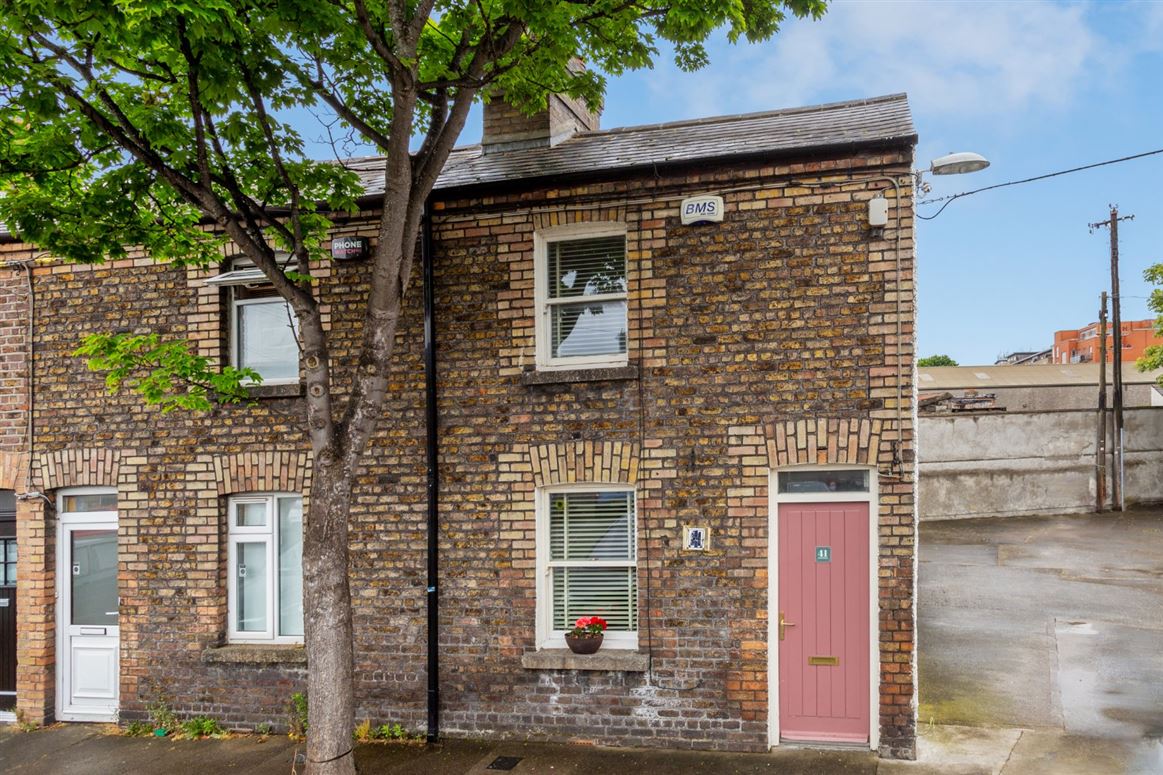 41 Emerald Square, Cork Street, Dublin 8