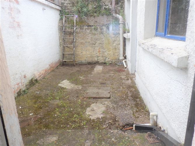 5 Seminary Villlas, Off Great Wm O Brien Street, Cork