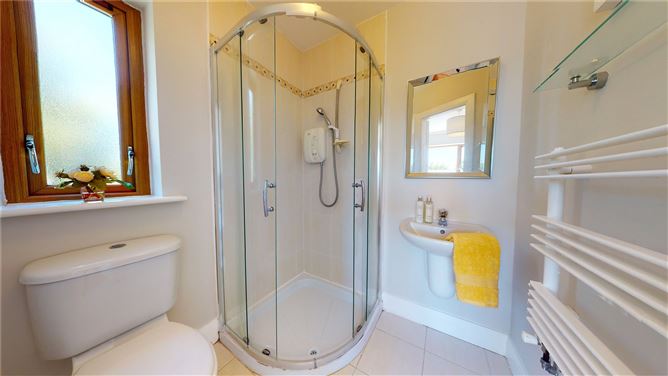 1 Carrabeag, Newport Road, Castlebar, Co. Mayo