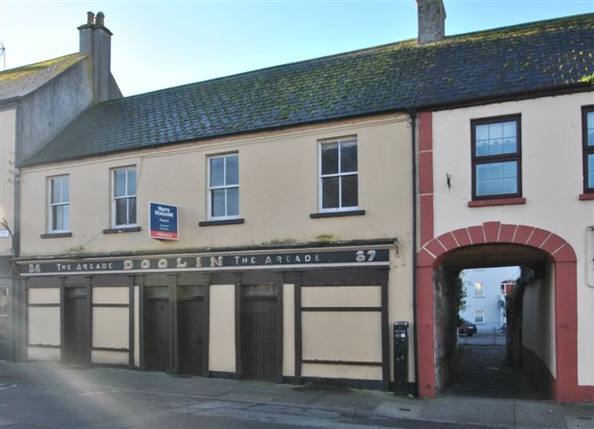 Main image for 36/37 Castle St, Birr, Co. Offaly