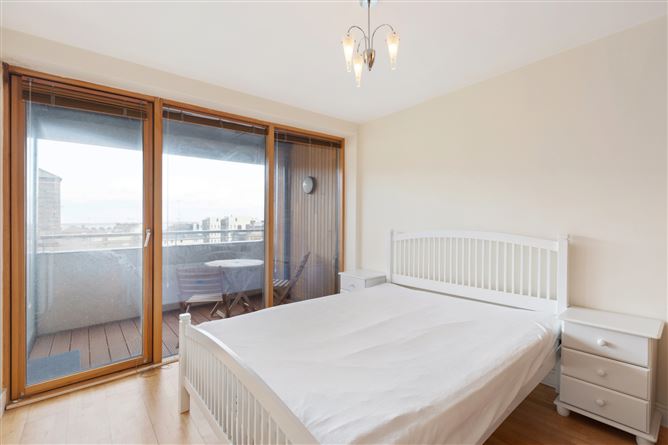 11 Harbour View, Harbour Square, Crofton Road, Dun Laoghaire