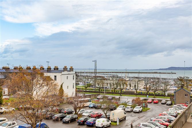 11 Harbour View, Harbour Square, Crofton Road, Dun Laoghaire