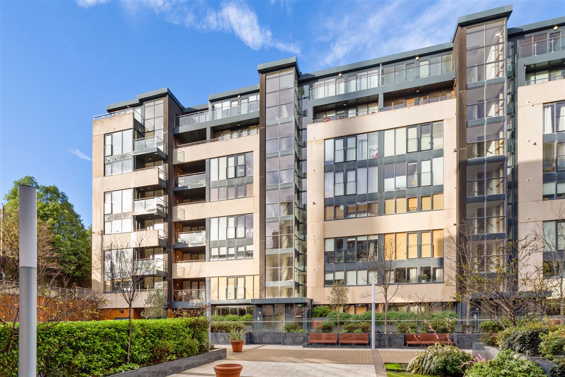 11 Harbour View, Harbour Square, Crofton Road, Dun Laoghaire