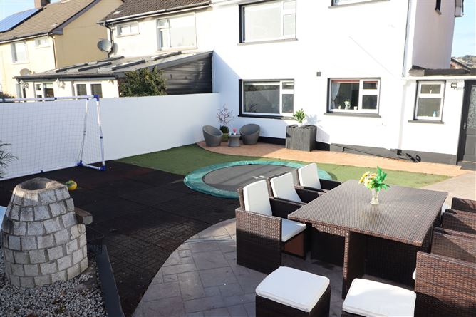 12 Hawthorn Avenue, Inniscarra View, Ballincollig, Cork