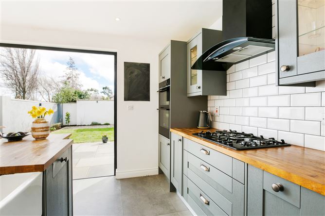 296 Hawthorns Road, Dundrum, Dublin 16
