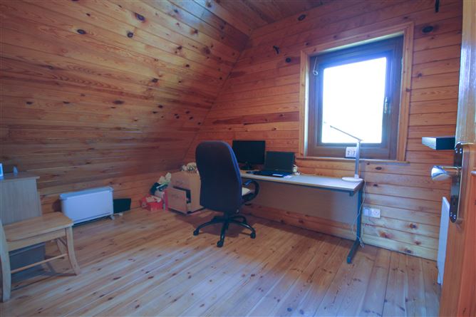 Timber Chalet On c. 3 Acres / 1.21 HA., Brittas, Dublin