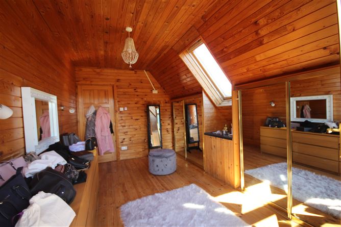 Timber Chalet On c. 3 Acres / 1.21 HA., Brittas, Dublin