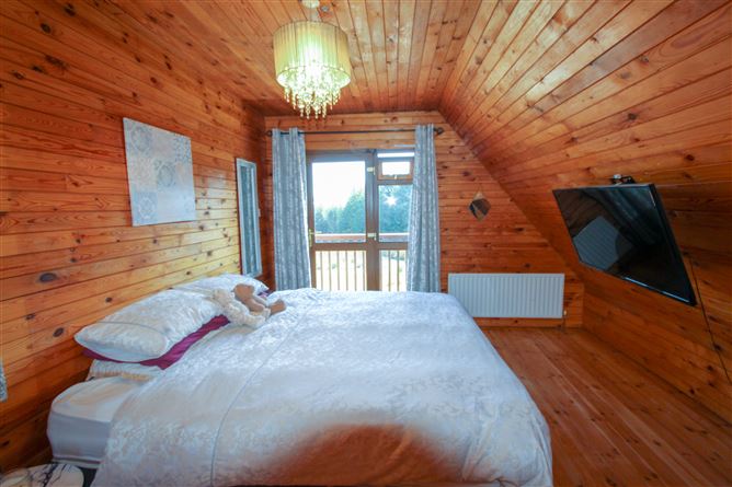 Timber Chalet On c. 3 Acres / 1.21 HA., Brittas, Dublin