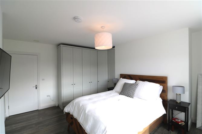 24 Rokeby Park, Lucan, Dublin