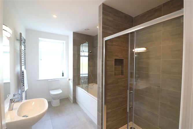 24 Rokeby Park, Lucan, Dublin