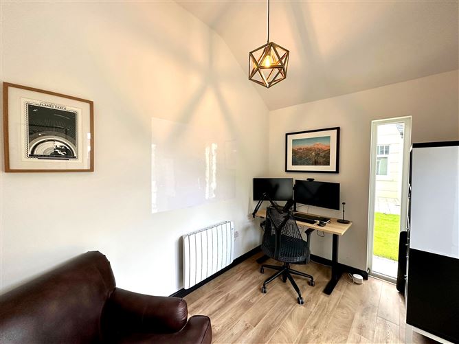24 Rokeby Park, Lucan, Dublin