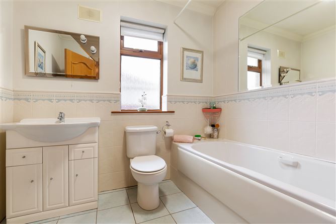 3 Leopardstown Rise, Leopardstown, Dublin 18