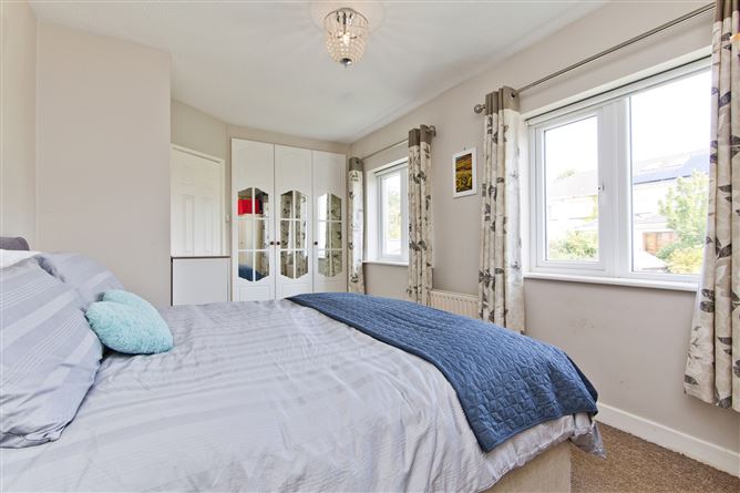38 Sandyford Hall Crescent, Sandyford, Dublin 18