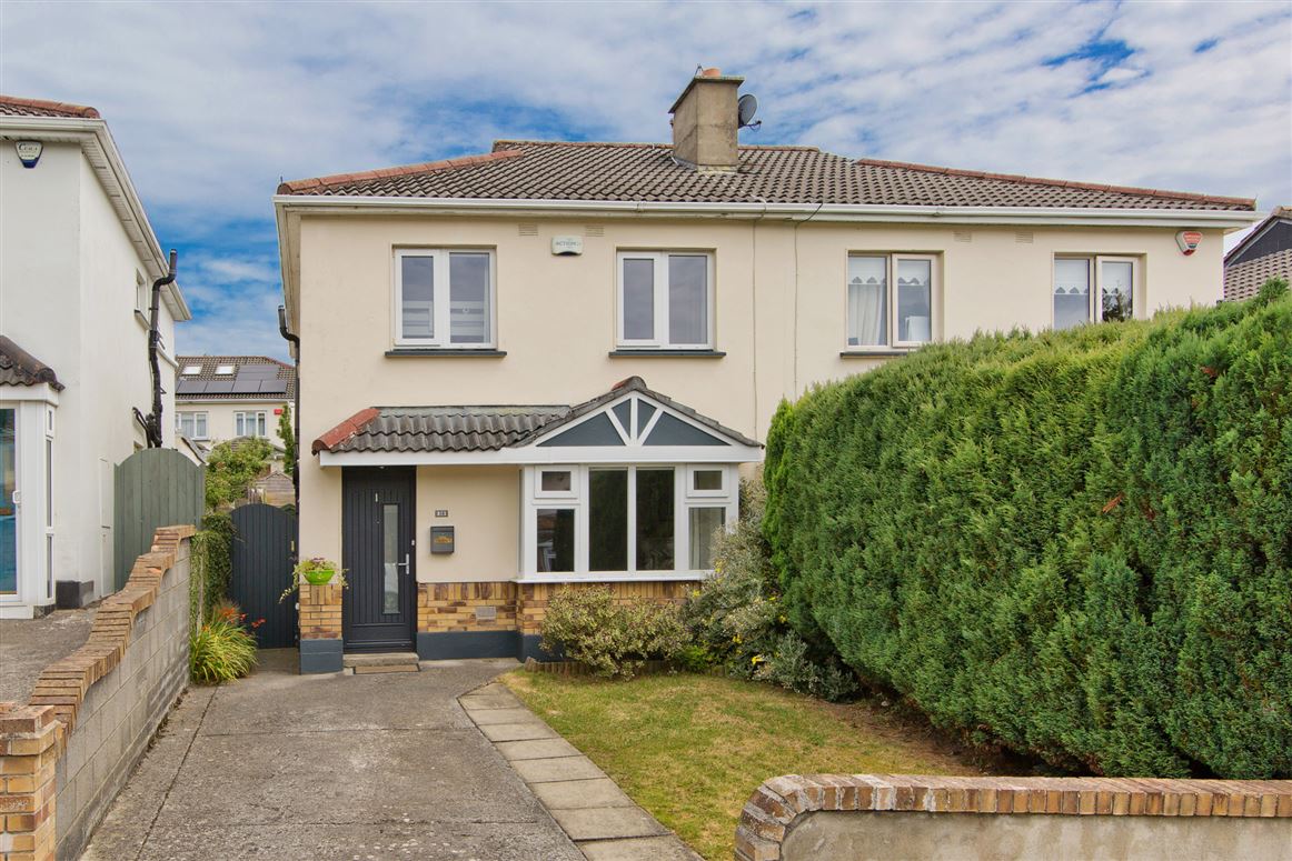 38 Sandyford Hall Crescent, Sandyford, Dublin 18