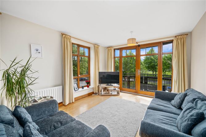 17 Woodbrook Park, Dublin 15