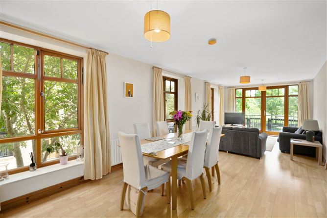 17 Woodbrook Park, Dublin 15