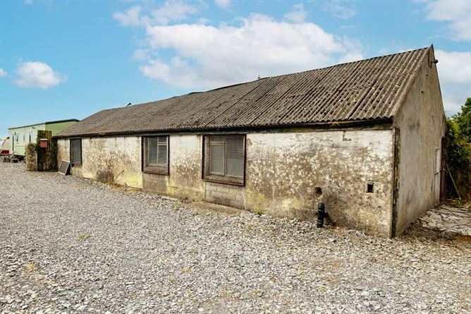 Photo 6 of 33 — Clonlost, Killucan, Westmeath