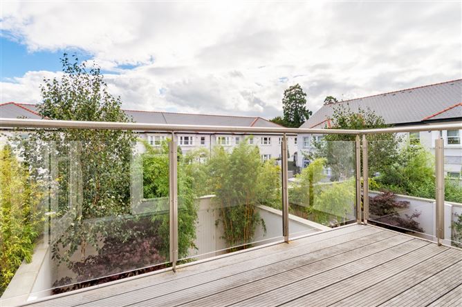 2 Orwell Park Gardens, Rathgar, Dublin 6