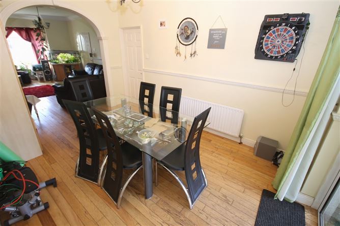 53 Tynan Hall Avenue, Kingswood, Dublin 24