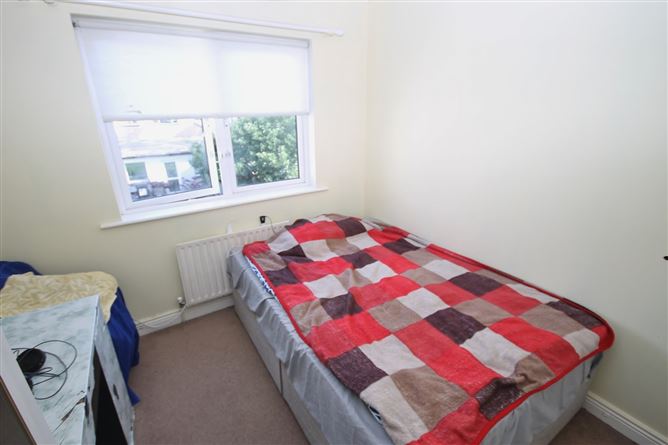 53 Tynan Hall Avenue, Kingswood, Dublin 24