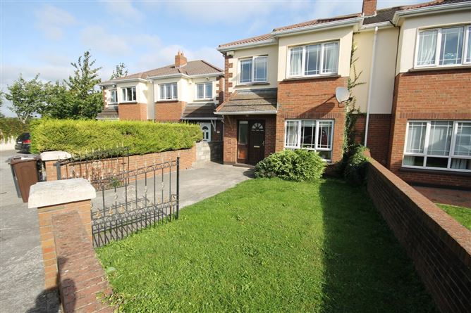 53 Tynan Hall Avenue, Kingswood, Dublin 24