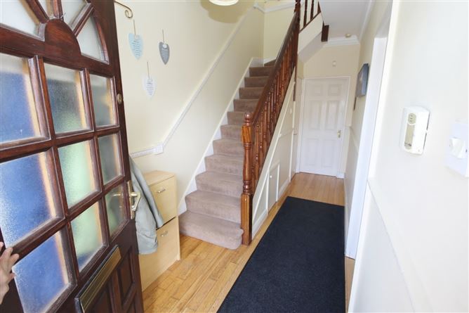 53 Tynan Hall Avenue, Kingswood, Dublin 24