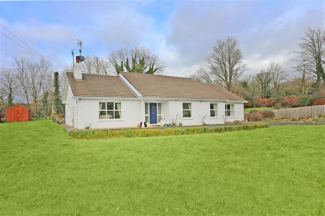 Oakfield Lodge, Oakfield, Clonlara, Co. Clare