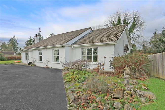 Oakfield Lodge, Oakfield, Clonlara, Co. Clare