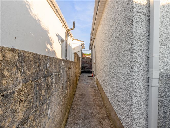33 Langton Park , Newbridge, Kildare