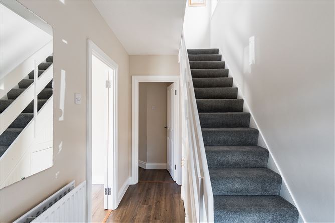 41 Llewellyn Close, Rathfarnham, Dublin