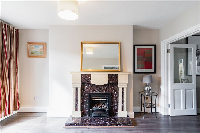 41 Llewellyn Close, Rathfarnham, Dublin
