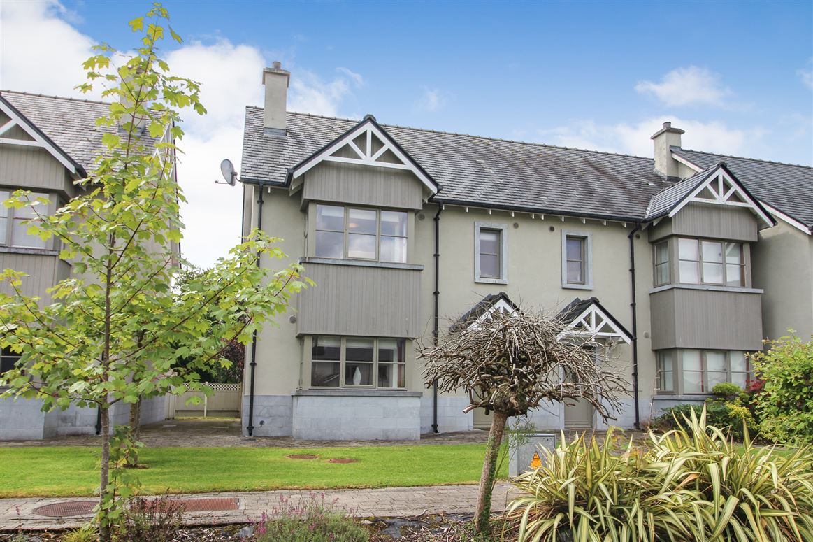 4 O'Carolan's Court, Kilronan Castle Estate, Ballyfarnon, Co. Roscommon