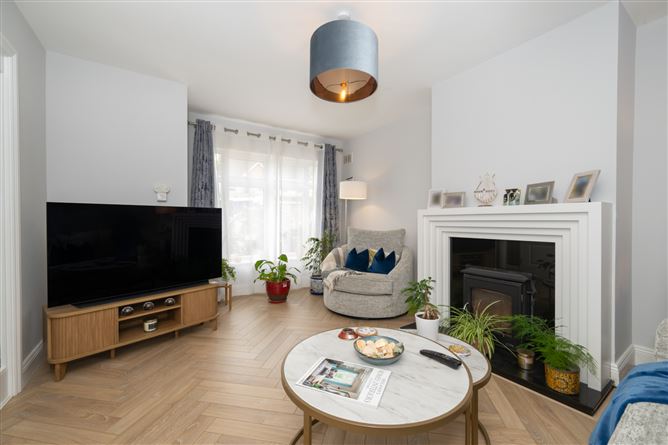 16 The Drive, Harbour Heights, Passage West, Co. Cork