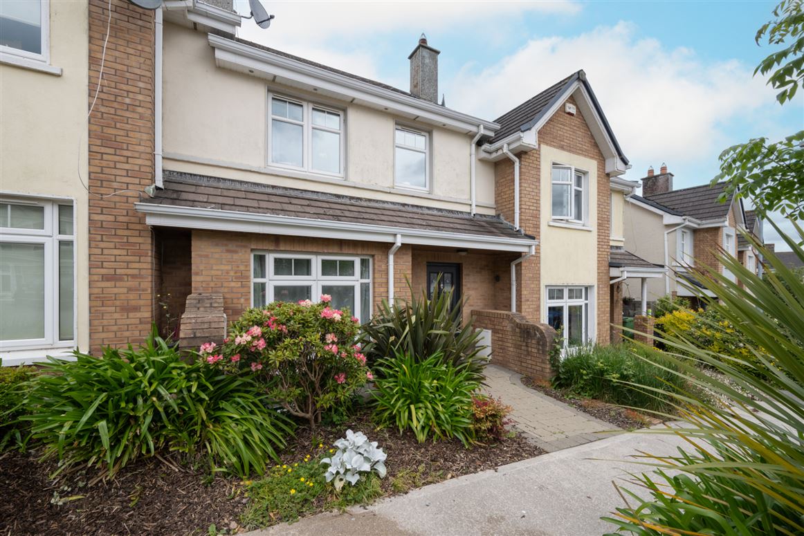 16 The Drive, Harbour Heights, Passage West, Co. Cork