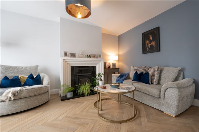 16 The Drive, Harbour Heights, Passage West, Co. Cork