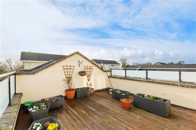 37 Fernleigh Grove, Castleknock, Dublin 15
