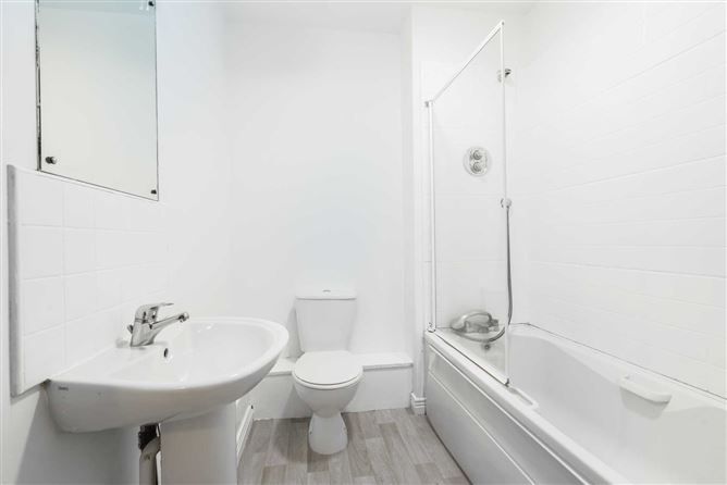 15 St Patrick`s Court, Block A, Clanbrassil Street Lower, Dublin 8, County Dublin