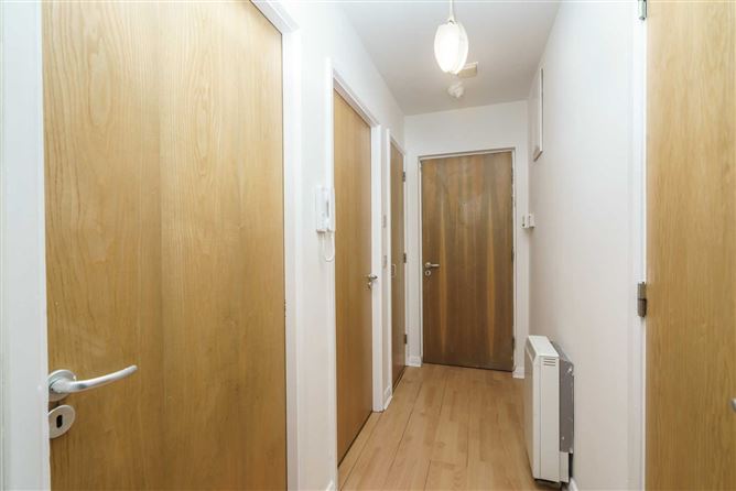 15 St Patrick`s Court, Block A, Clanbrassil Street Lower, Dublin 8, County Dublin
