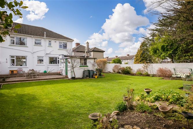 8 Milltown Grove, Churchtown,   Dublin 14