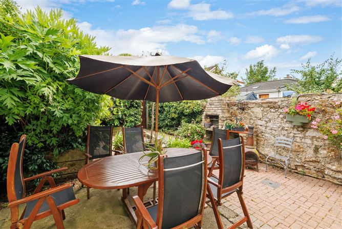 8 Loreto Terrace, Loretto Avenue, Bray, Co. Wicklow