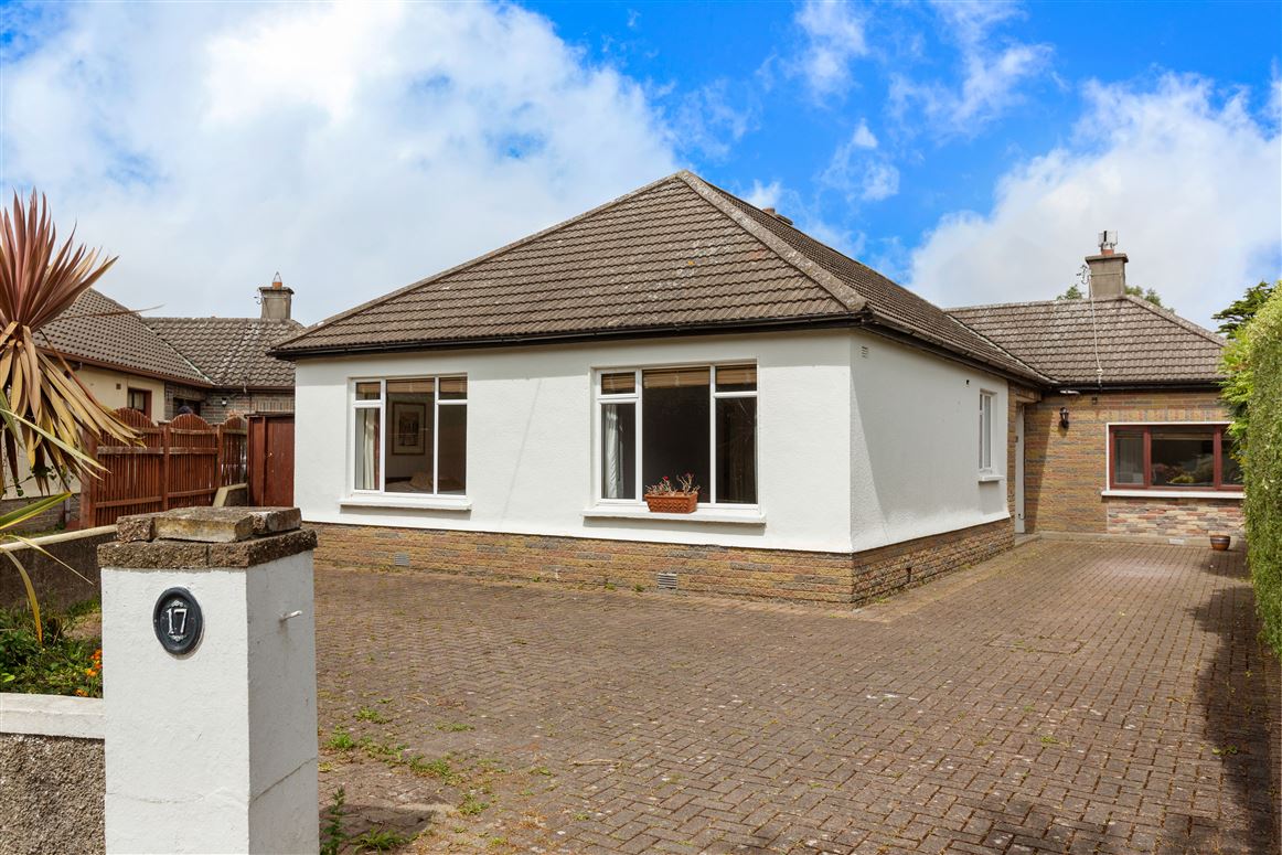17 Fairyhill, Newtownpark Avenue, Blackrock,   County Dublin