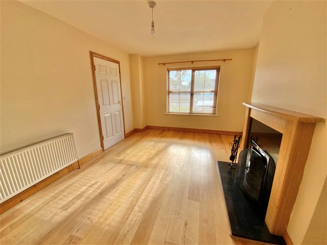 100 Meadowgate, Gorey, Wexford