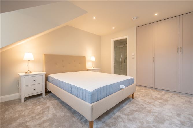 Leeson place, Saint Kevin's, Dublin 2